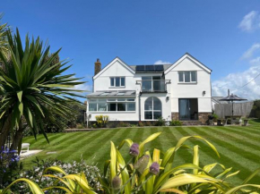 The Headlands Polzeath Holiday Home, Comfortable, bright and cosy